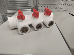 Коллектор кран шаровый комбинированный пластик 32х1/2 Fх 3 выхода 903274