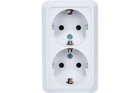 Розетка Олимп двухместная с/з о/у 16А 220В белая 06973