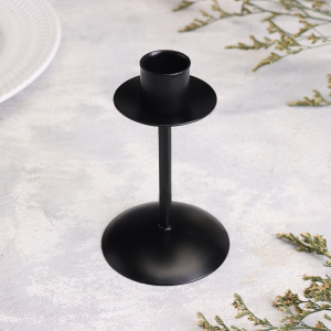 Подсвечник "Боб" металл на 1 свечу, 7,4х12 см. черный/белый ОБ69237