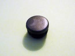 Заглушка пластиковая D-28мм 118017