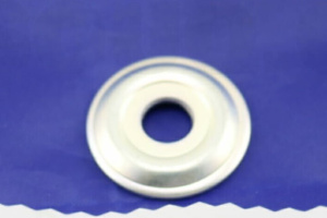 (04) Шайба стойки стабилизатора Mazda S085-34-157