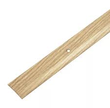 Стык универсальный 28 мм 1,8 м Дуб  светлый 824029