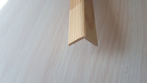 Уголок наружный 30*30мм L- 2,5м гладкий 01439